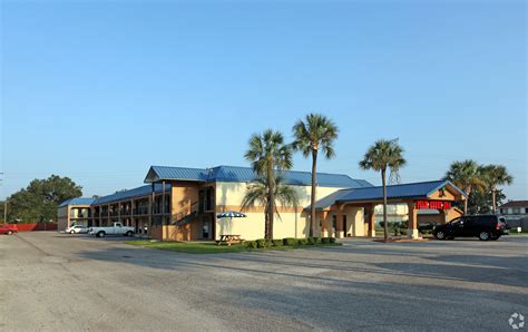 6703 Pensacola Blvd, Pensacola, Florida